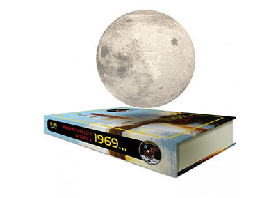 Globe Lune en lévitation sur base livre – MOONFLIGHT 1969